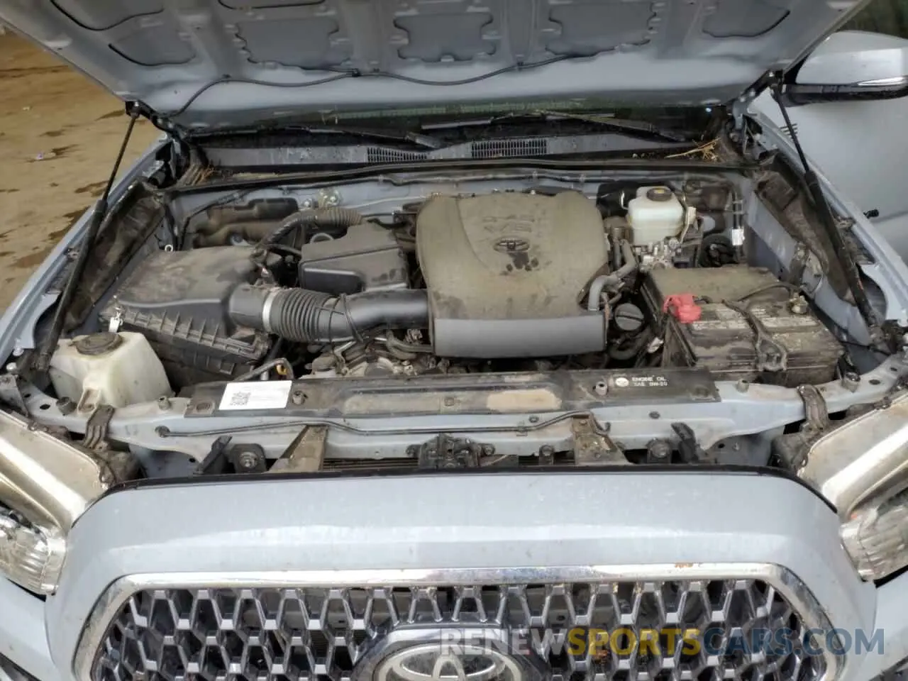 11 Photograph of a damaged car 3TMCZ5AN5KM237724 TOYOTA TACOMA 2019