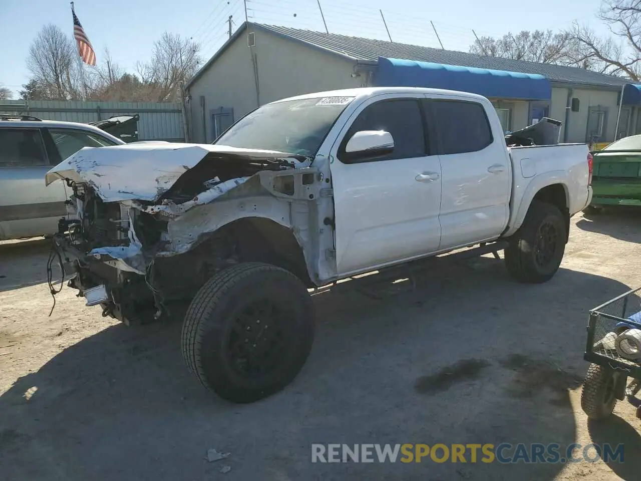 1 Photograph of a damaged car 3TMCZ5AN5KM238078 TOYOTA TACOMA 2019