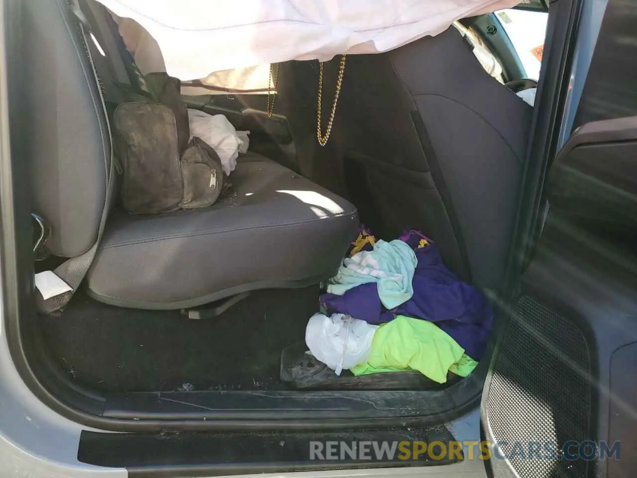 10 Photograph of a damaged car 3TMCZ5AN5KM244592 TOYOTA TACOMA 2019