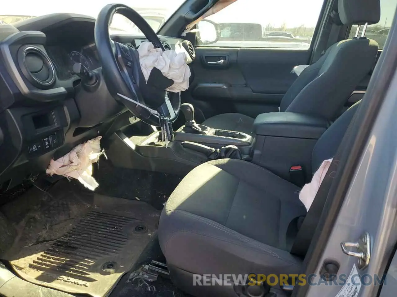 7 Photograph of a damaged car 3TMCZ5AN5KM248769 TOYOTA TACOMA 2019