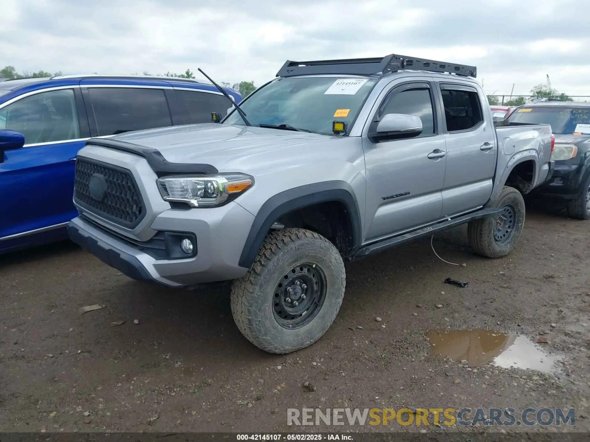 2 Photograph of a damaged car 3TMCZ5AN5KM261196 TOYOTA TACOMA 2019