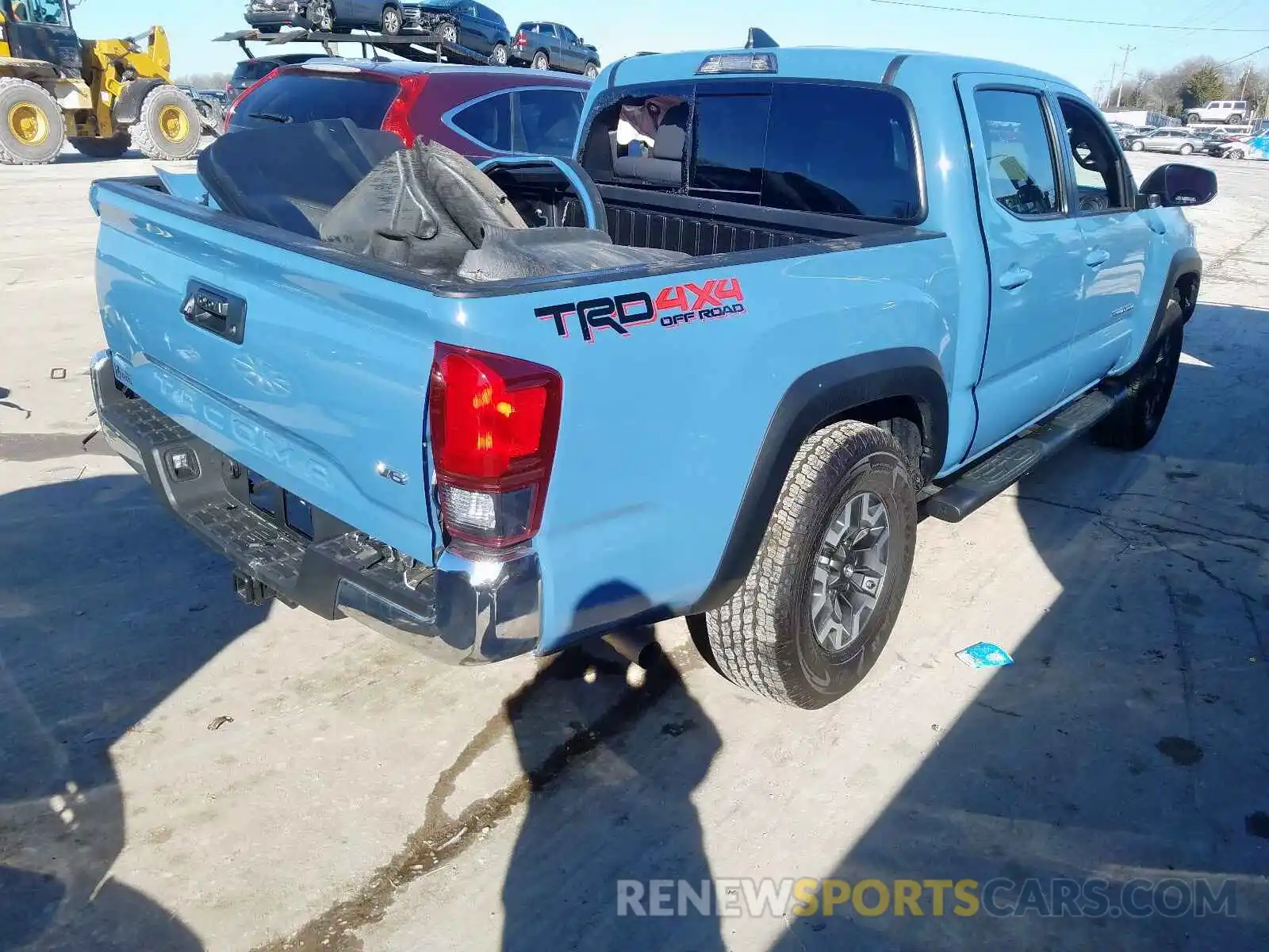 4 Photograph of a damaged car 3TMCZ5AN5KM270884 TOYOTA TACOMA 2019