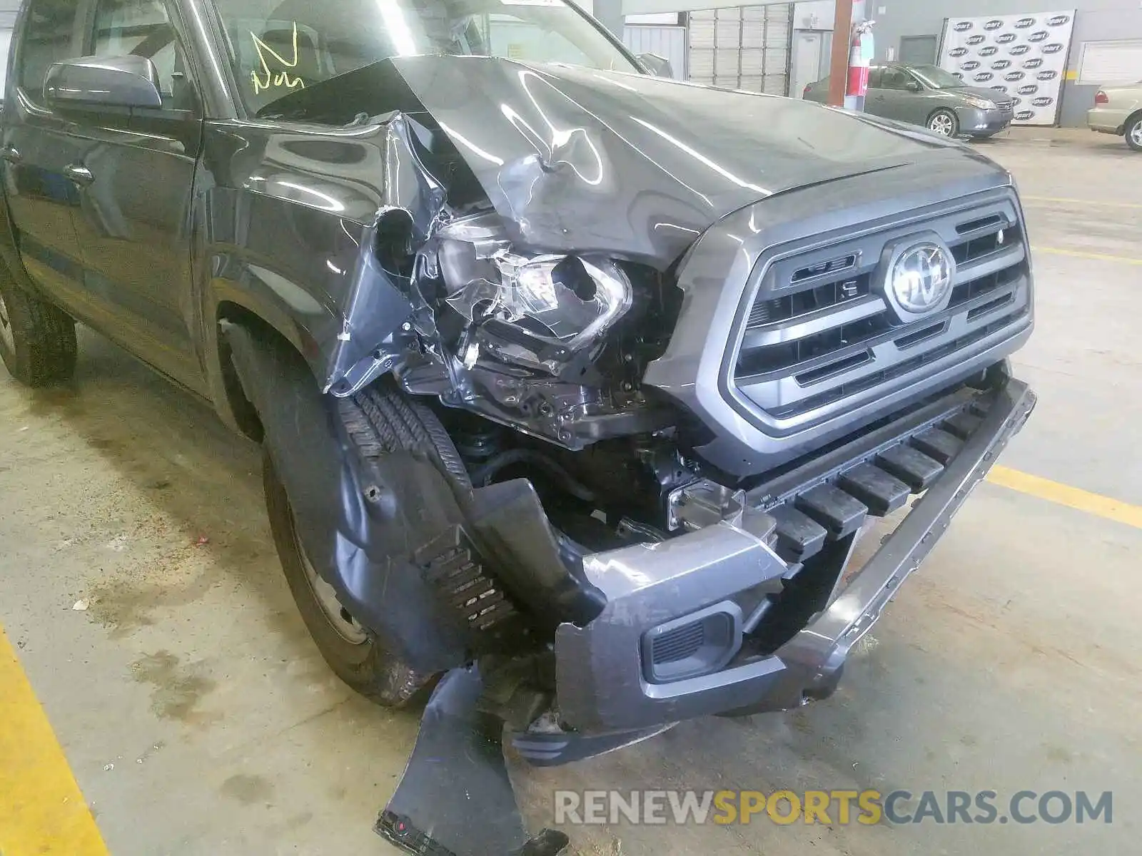 9 Photograph of a damaged car 3TMCZ5AN5KM273672 TOYOTA TACOMA 2019