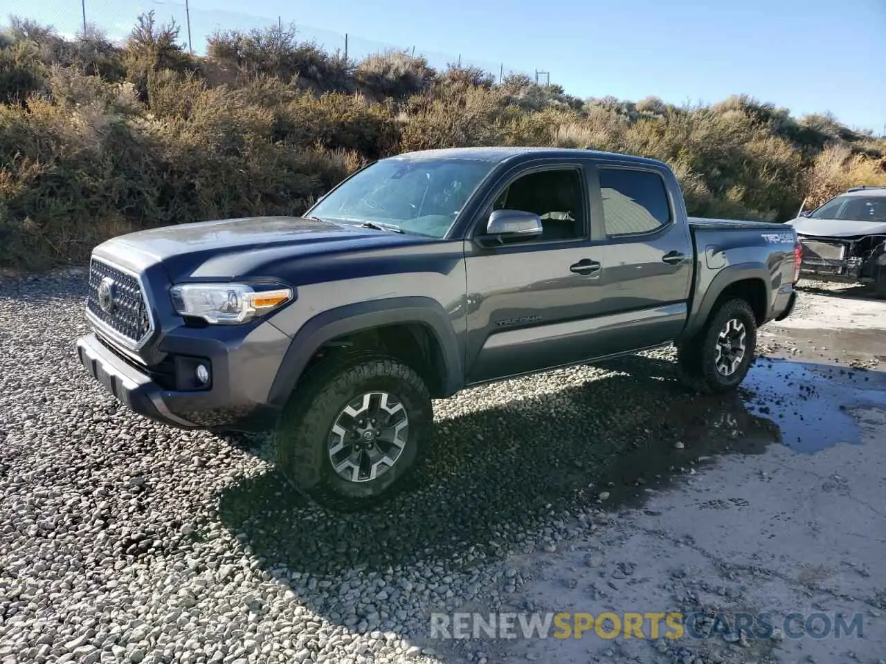1 Photograph of a damaged car 3TMCZ5AN5KM287975 TOYOTA TACOMA 2019