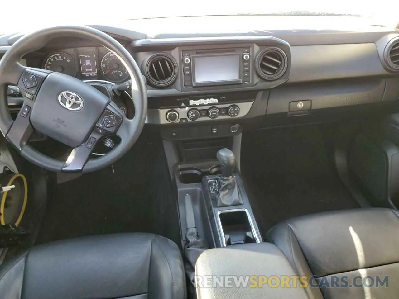 8 Photograph of a damaged car 3TMCZ5AN6KM204330 TOYOTA TACOMA 2019