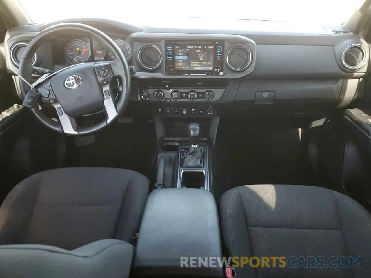 8 Photograph of a damaged car 3TMCZ5AN6KM217644 TOYOTA TACOMA 2019