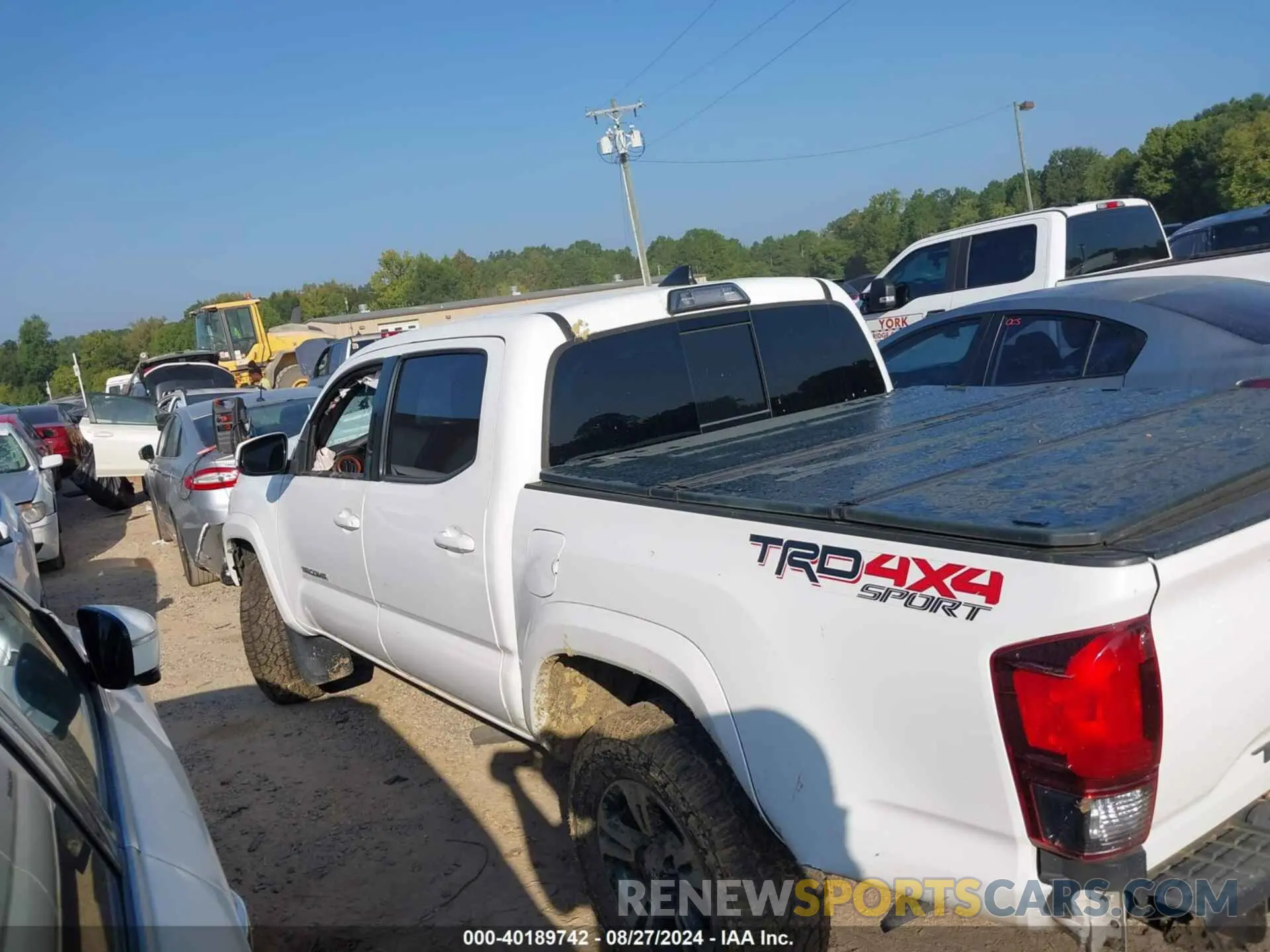 13 Photograph of a damaged car 3TMCZ5AN6KM219670 TOYOTA TACOMA 2019