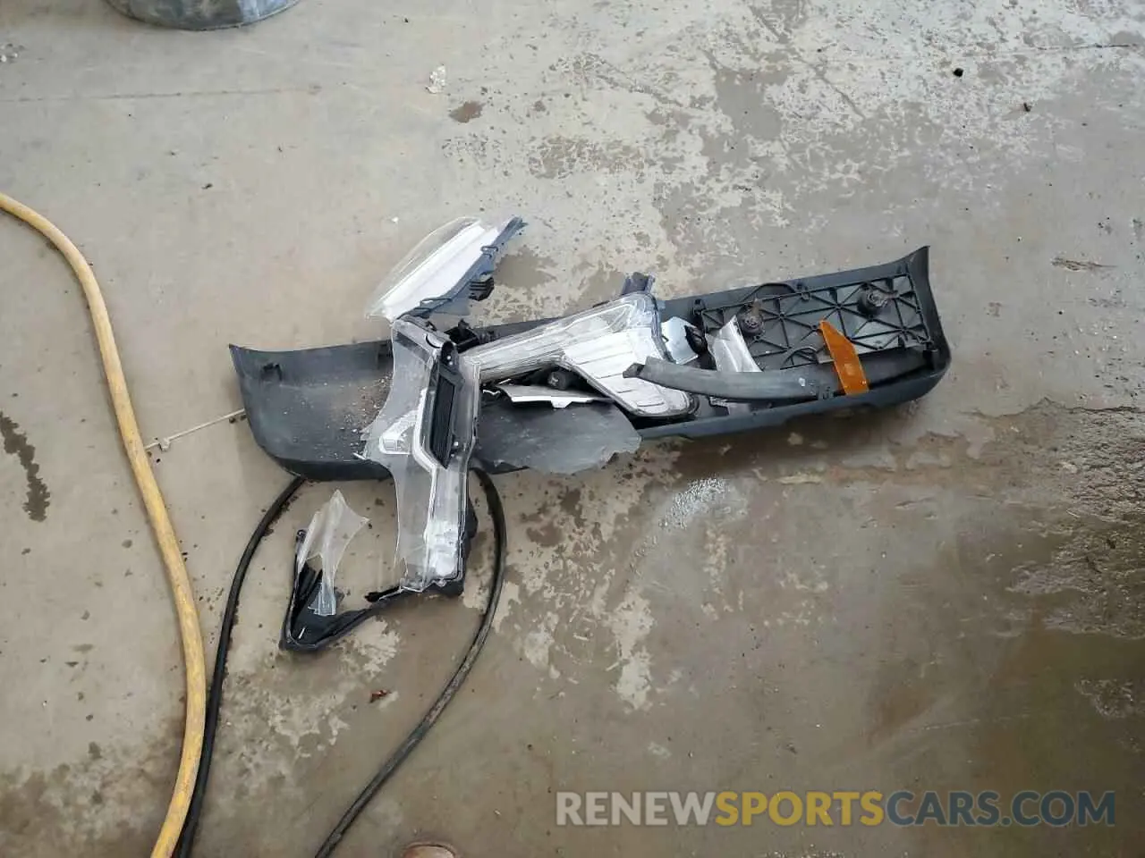 13 Photograph of a damaged car 3TMCZ5AN6KM220639 TOYOTA TACOMA 2019