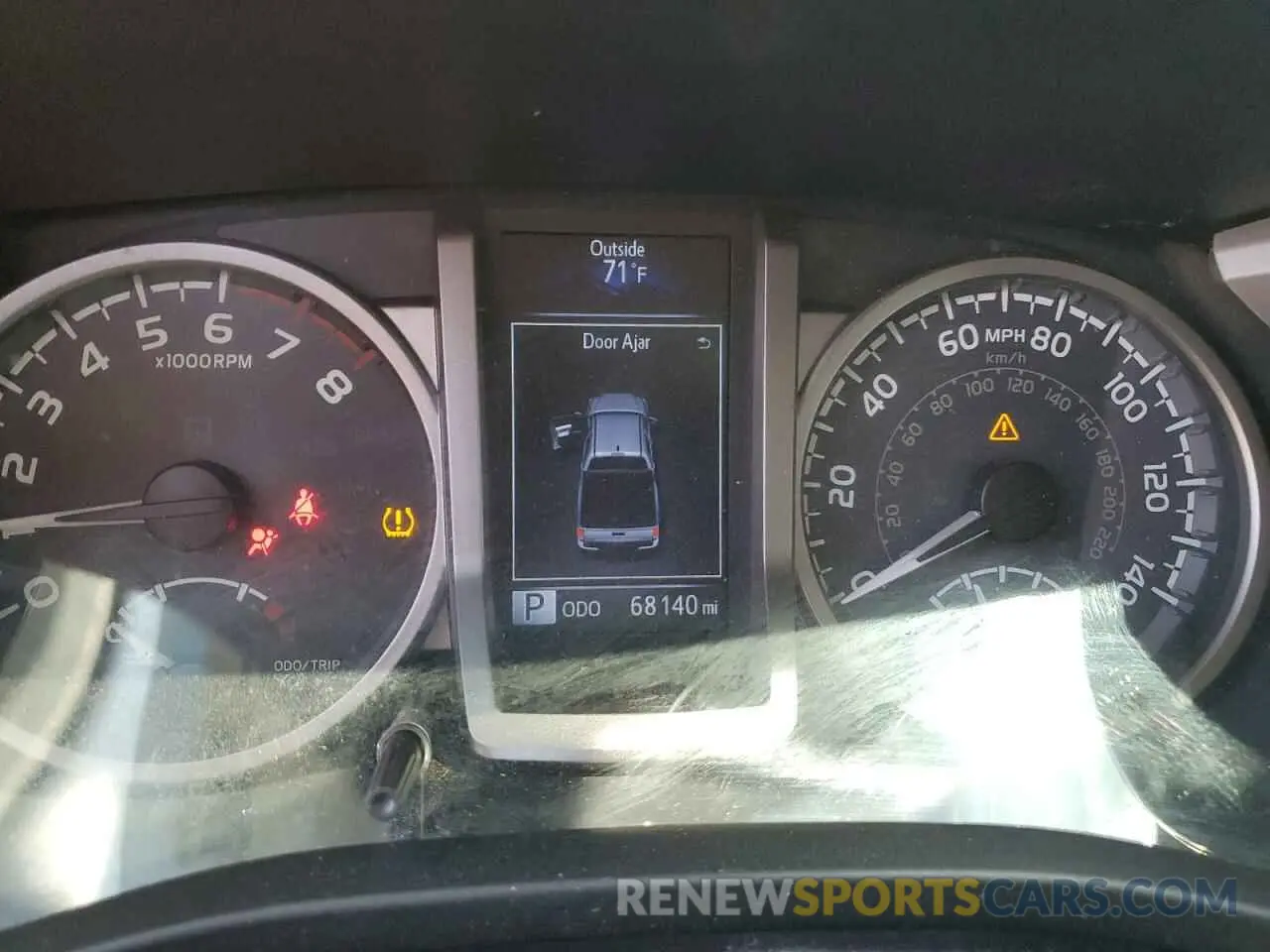 9 Photograph of a damaged car 3TMCZ5AN6KM228336 TOYOTA TACOMA 2019
