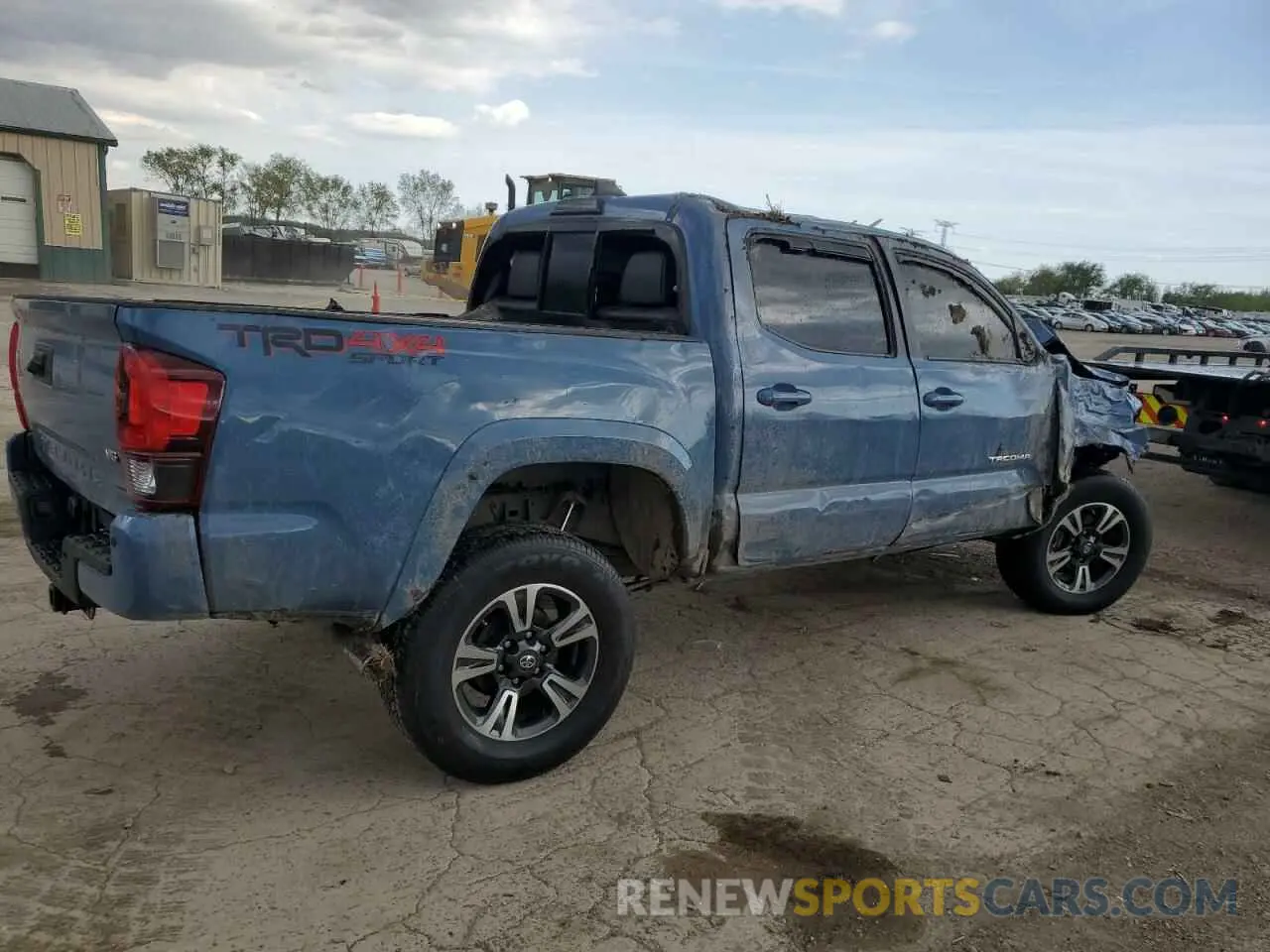 3 Photograph of a damaged car 3TMCZ5AN6KM229700 TOYOTA TACOMA 2019