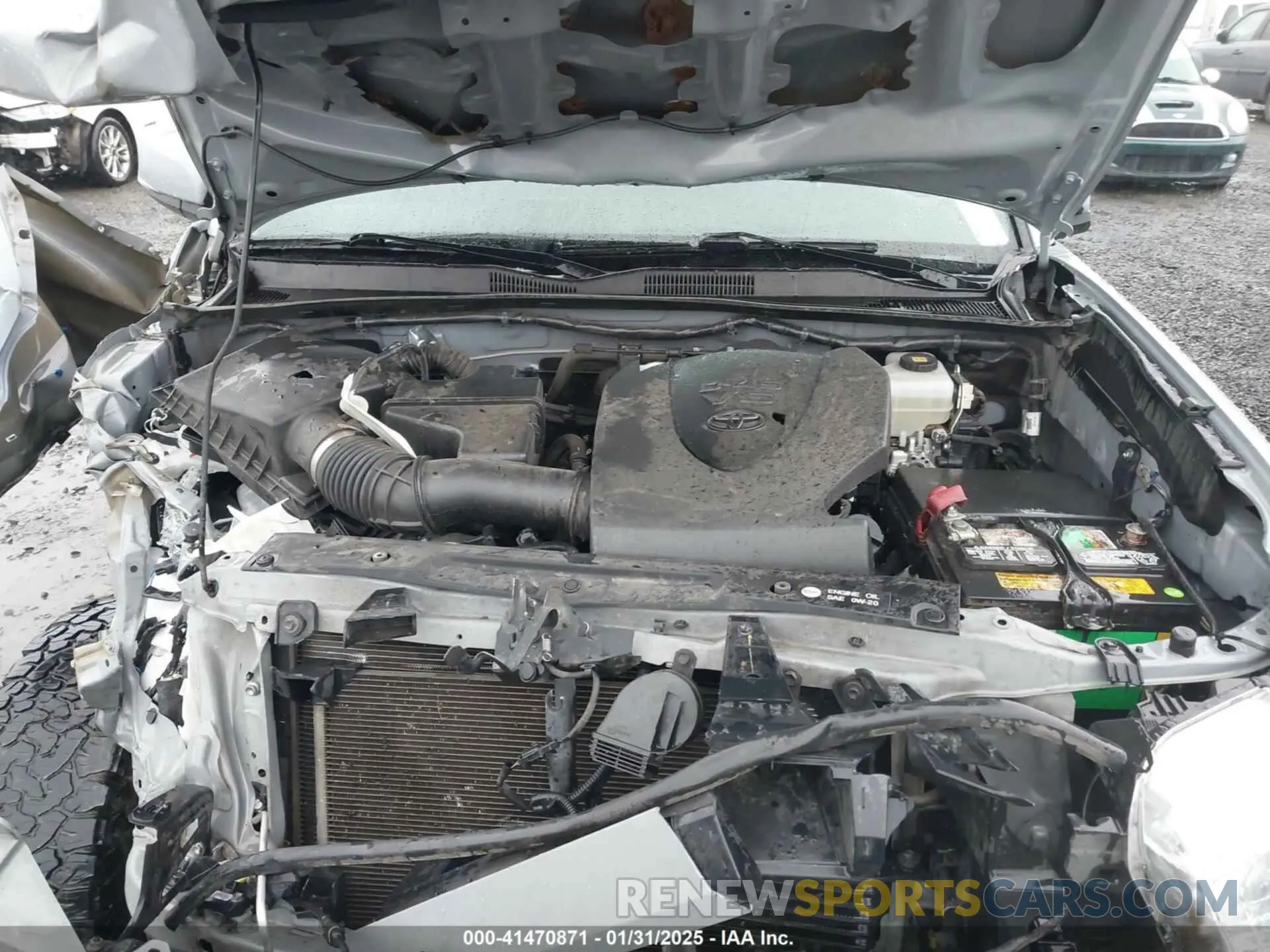10 Photograph of a damaged car 3TMCZ5AN6KM235786 TOYOTA TACOMA 2019