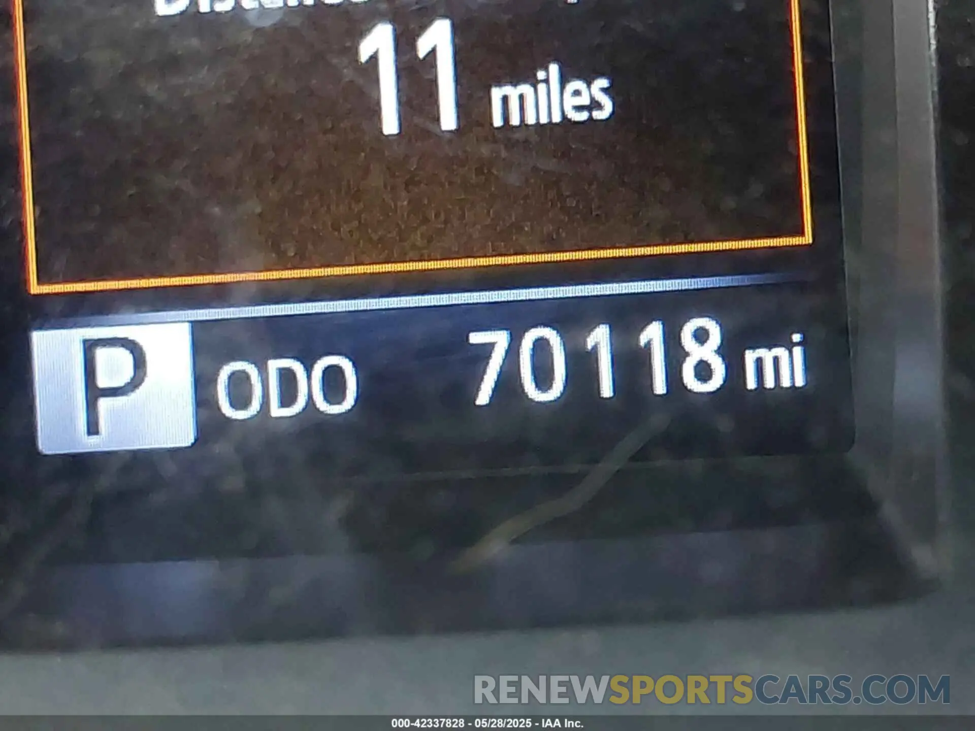 15 Photograph of a damaged car 3TMCZ5AN6KM239871 TOYOTA TACOMA 2019