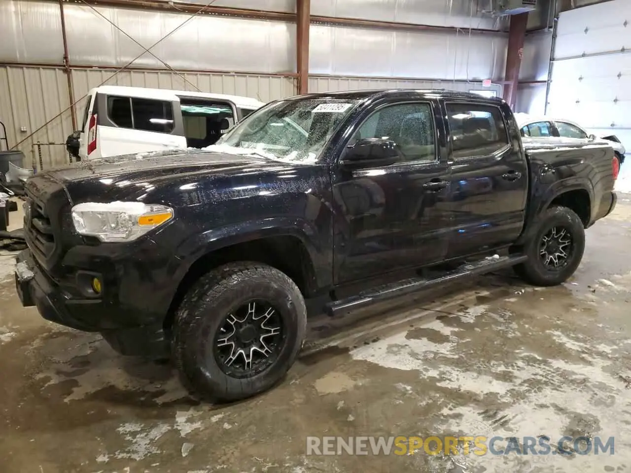 1 Photograph of a damaged car 3TMCZ5AN6KM242091 TOYOTA TACOMA 2019