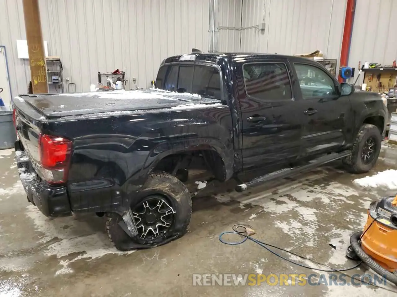 3 Photograph of a damaged car 3TMCZ5AN6KM242091 TOYOTA TACOMA 2019