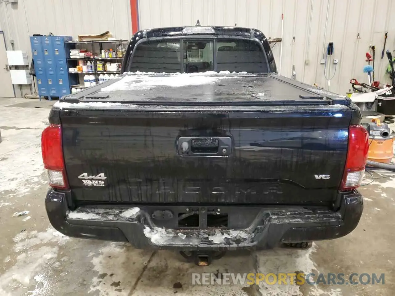 6 Photograph of a damaged car 3TMCZ5AN6KM242091 TOYOTA TACOMA 2019
