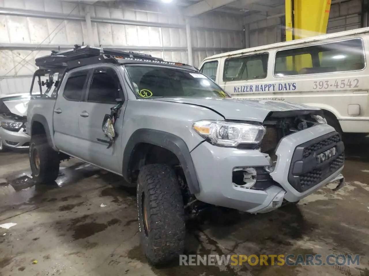 1 Photograph of a damaged car 3TMCZ5AN6KM259828 TOYOTA TACOMA 2019