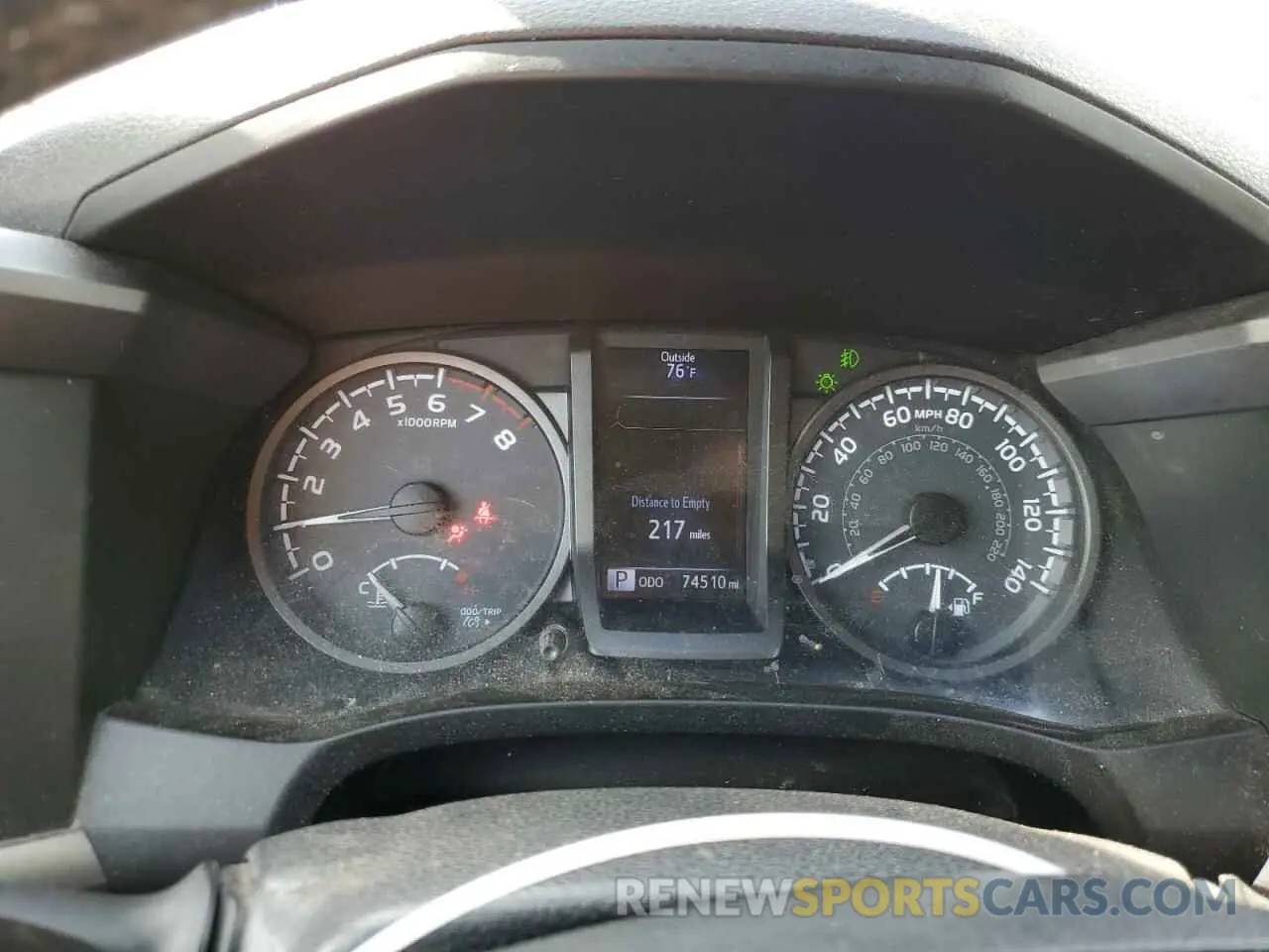 9 Photograph of a damaged car 3TMCZ5AN6KM271140 TOYOTA TACOMA 2019