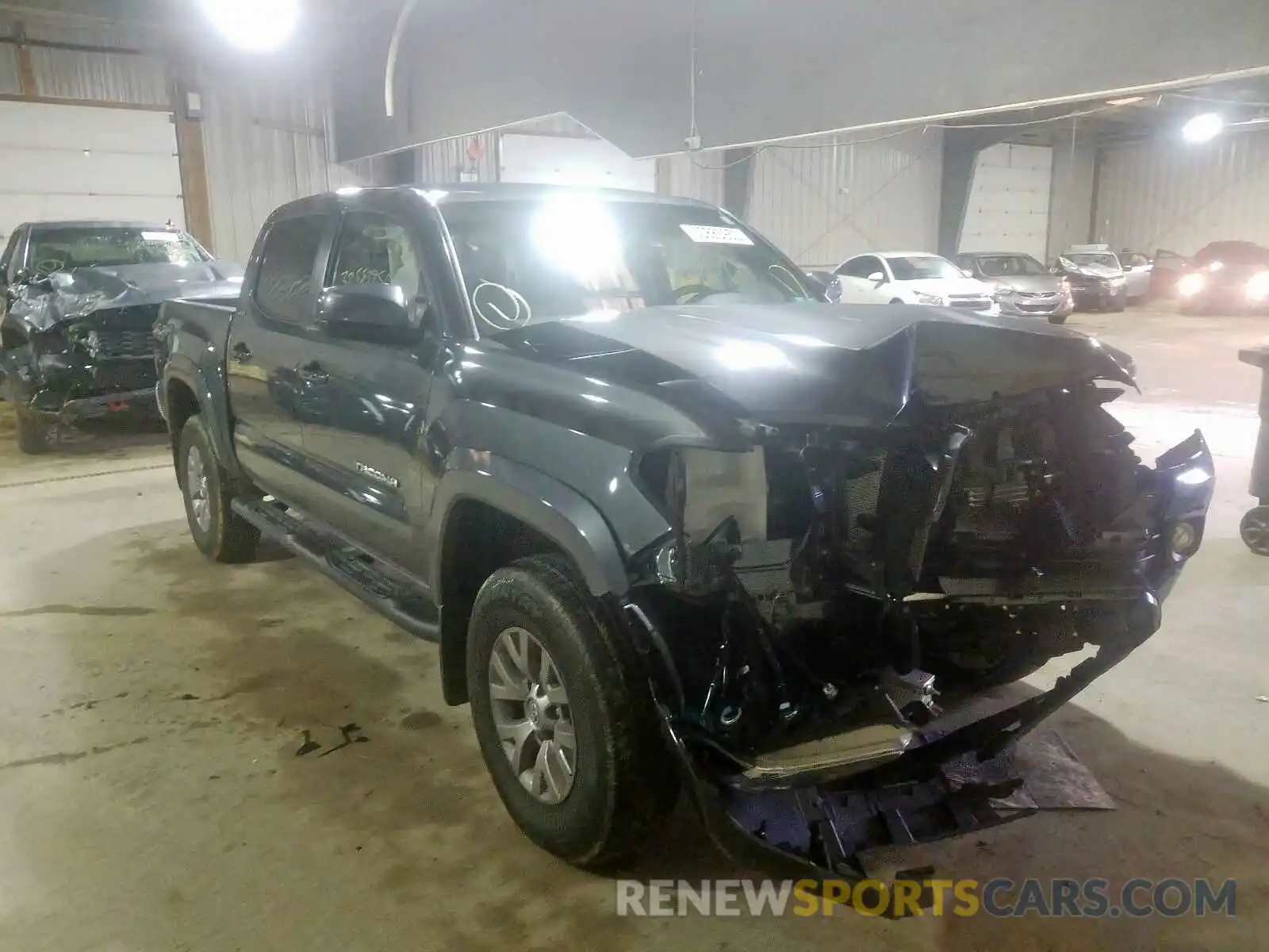 1 Photograph of a damaged car 3TMCZ5AN6KM272613 TOYOTA TACOMA 2019