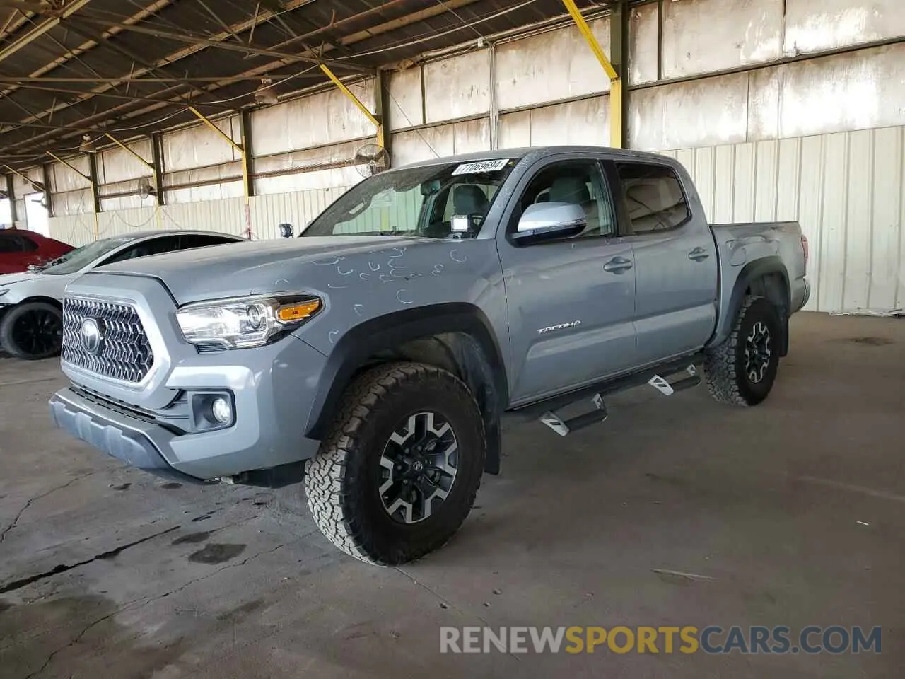 1 Photograph of a damaged car 3TMCZ5AN6KM282865 TOYOTA TACOMA 2019