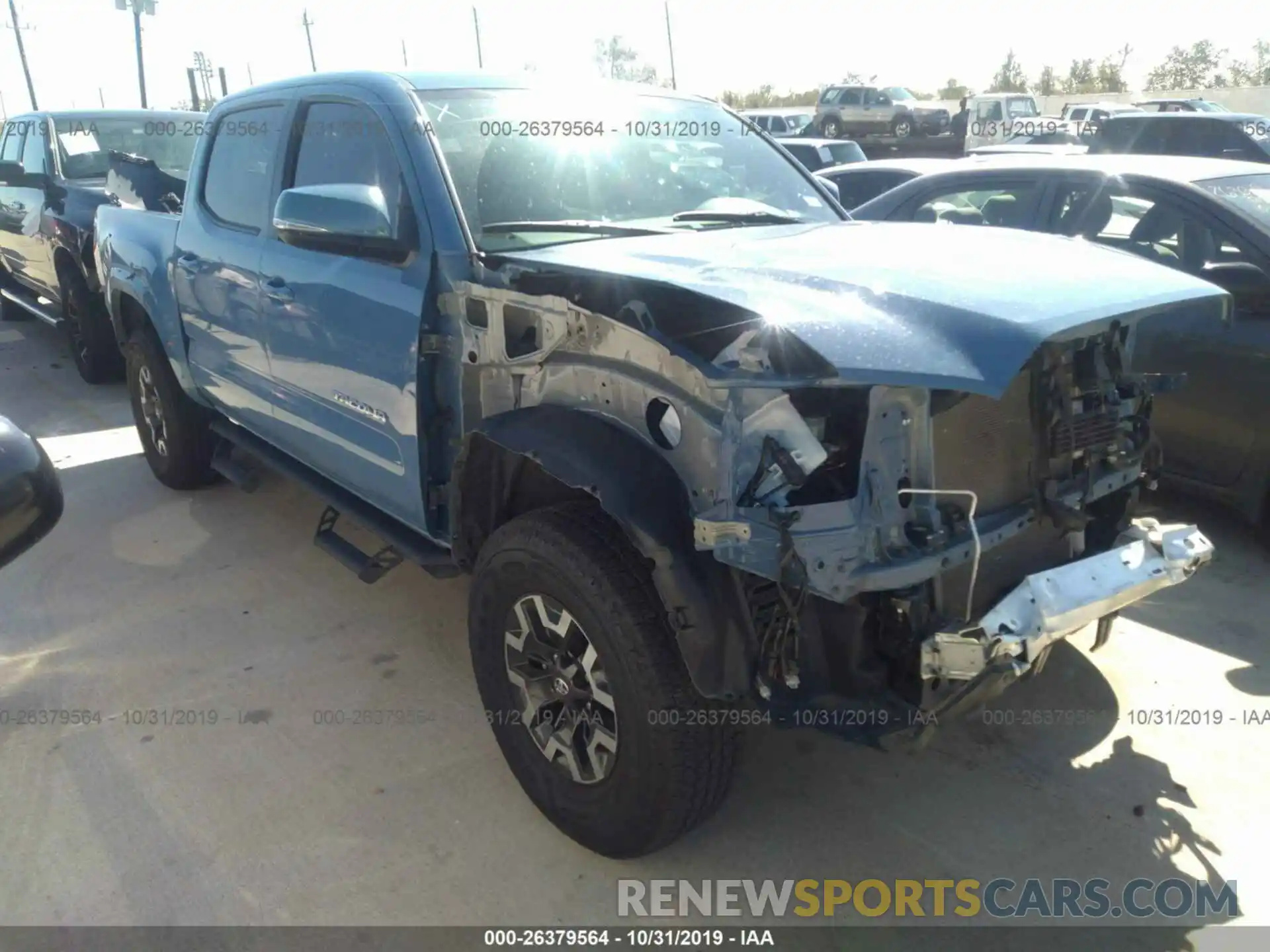 1 Photograph of a damaged car 3TMCZ5AN7KM190843 TOYOTA TACOMA 2019