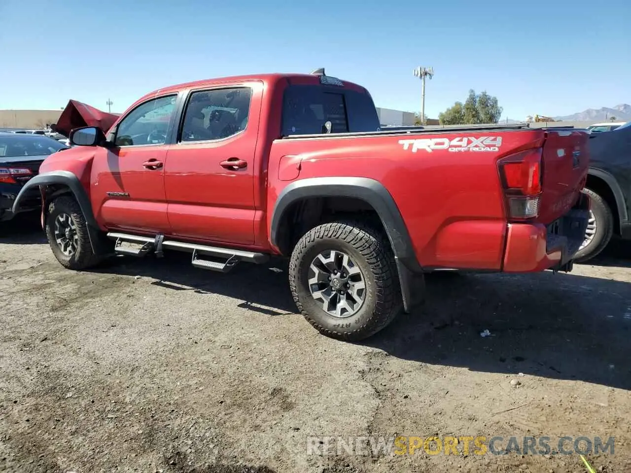 2 Photograph of a damaged car 3TMCZ5AN7KM213859 TOYOTA TACOMA 2019