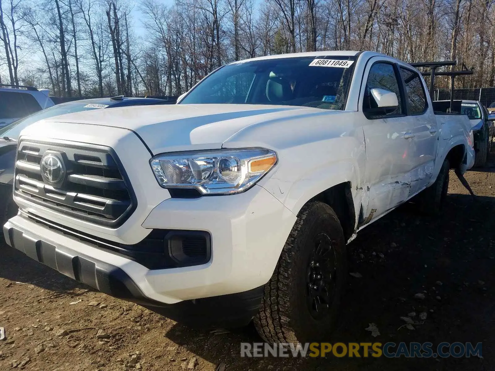 2 Photograph of a damaged car 3TMCZ5AN7KM215790 TOYOTA TACOMA 2019