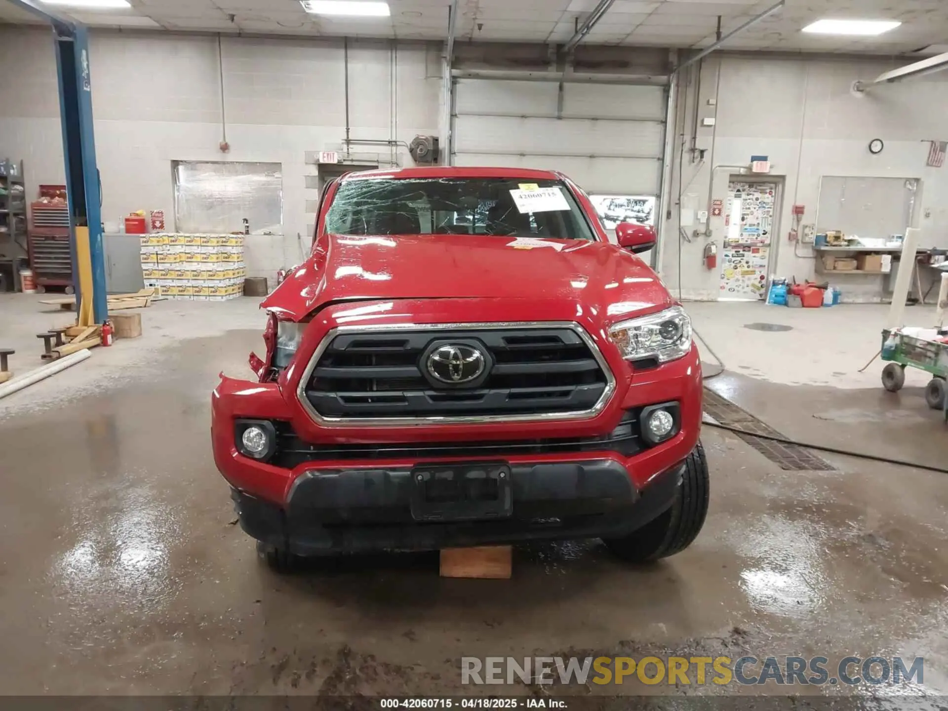 13 Photograph of a damaged car 3TMCZ5AN7KM232265 TOYOTA TACOMA 2019