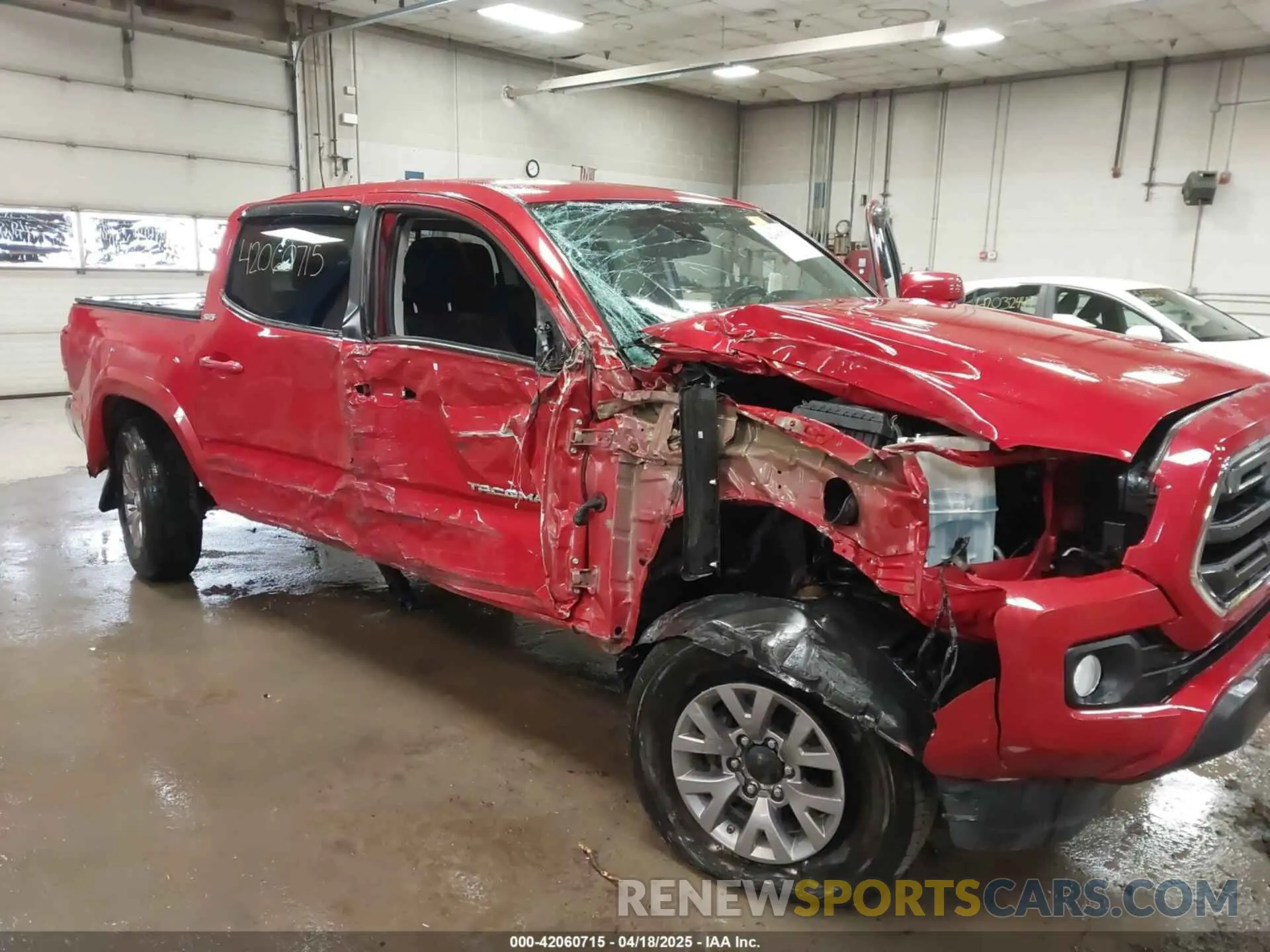 6 Photograph of a damaged car 3TMCZ5AN7KM232265 TOYOTA TACOMA 2019
