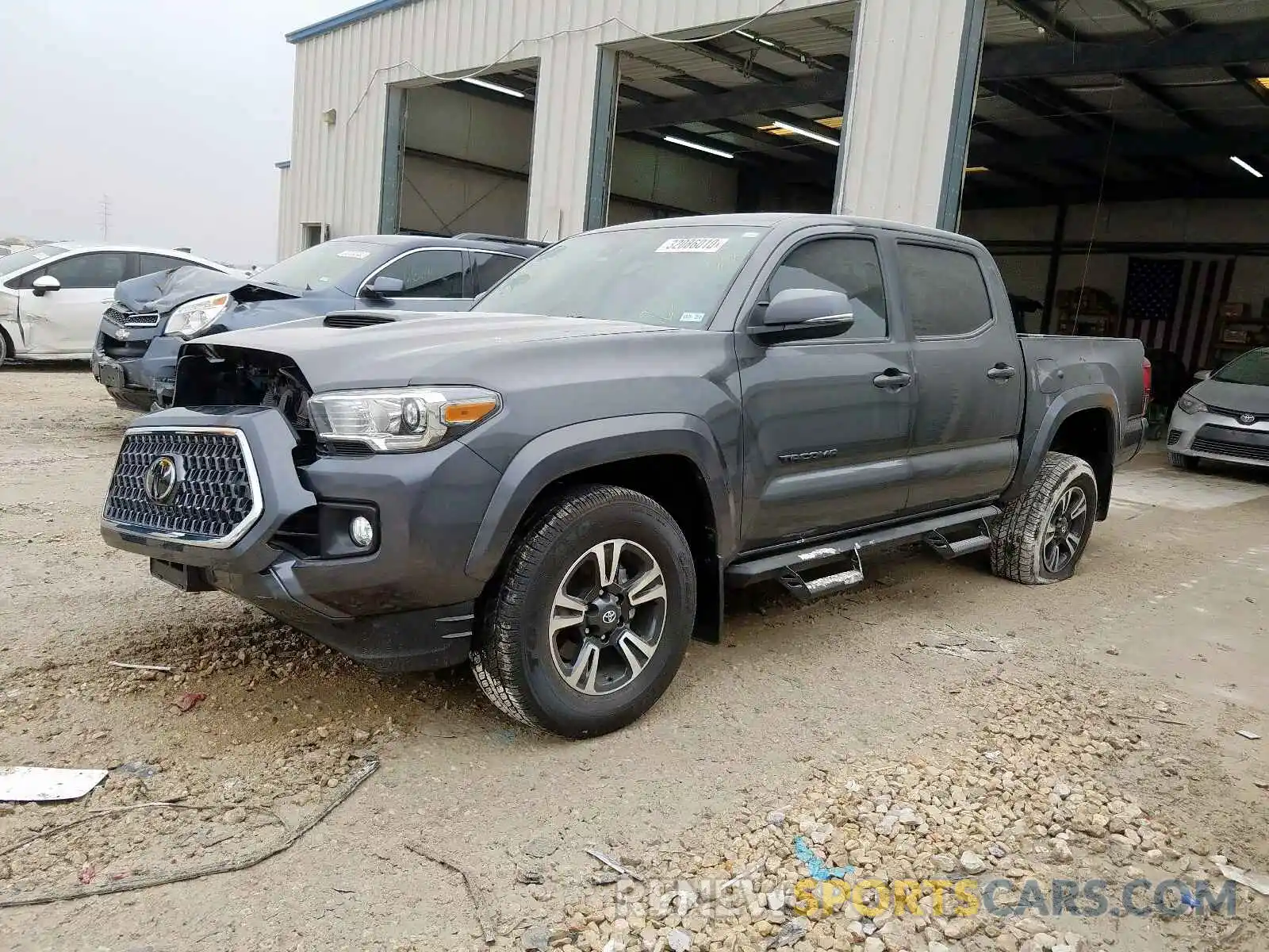 2 Photograph of a damaged car 3TMCZ5AN7KM237076 TOYOTA TACOMA 2019