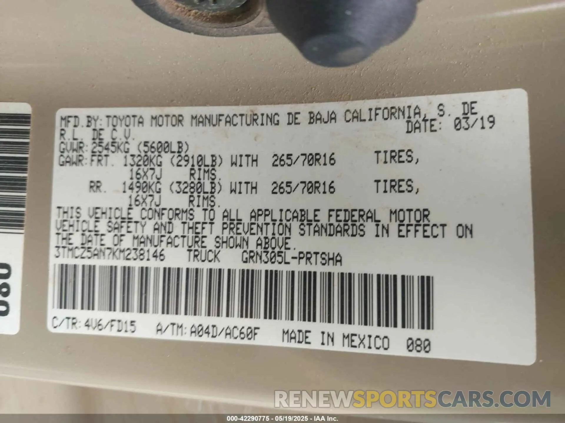 9 Photograph of a damaged car 3TMCZ5AN7KM238146 TOYOTA TACOMA 2019