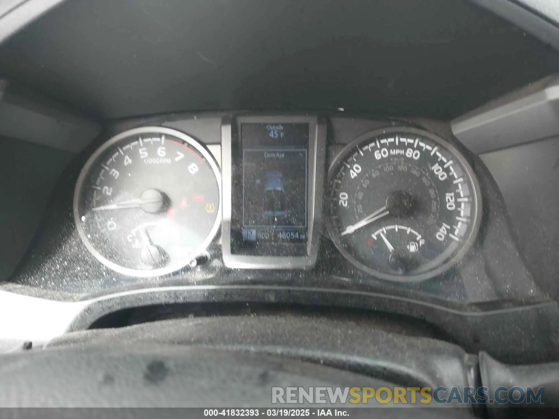 7 Photograph of a damaged car 3TMCZ5AN7KM246599 TOYOTA TACOMA 2019