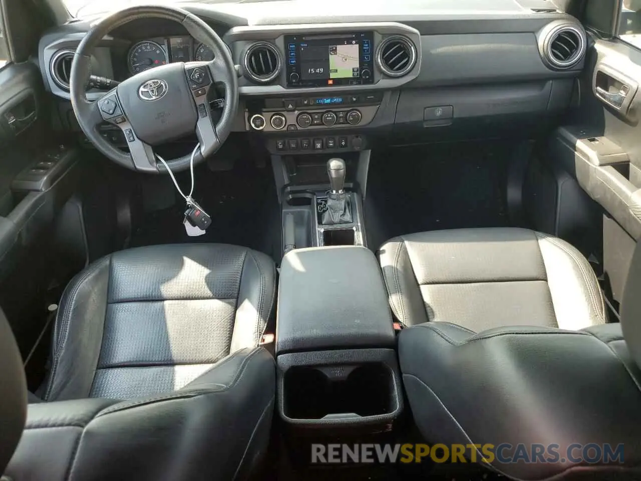 8 Photograph of a damaged car 3TMCZ5AN7KM279134 TOYOTA TACOMA 2019