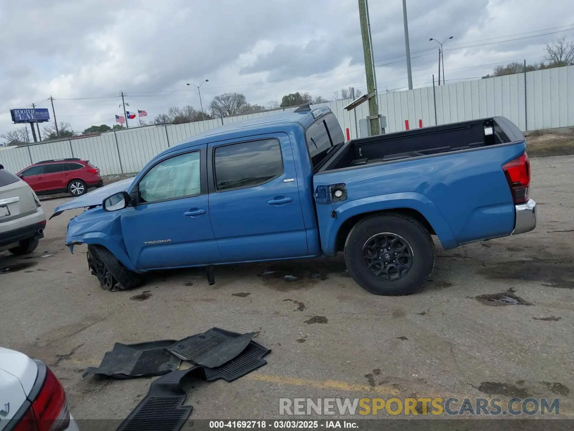 14 Photograph of a damaged car 3TMCZ5AN7KM280607 TOYOTA TACOMA 2019
