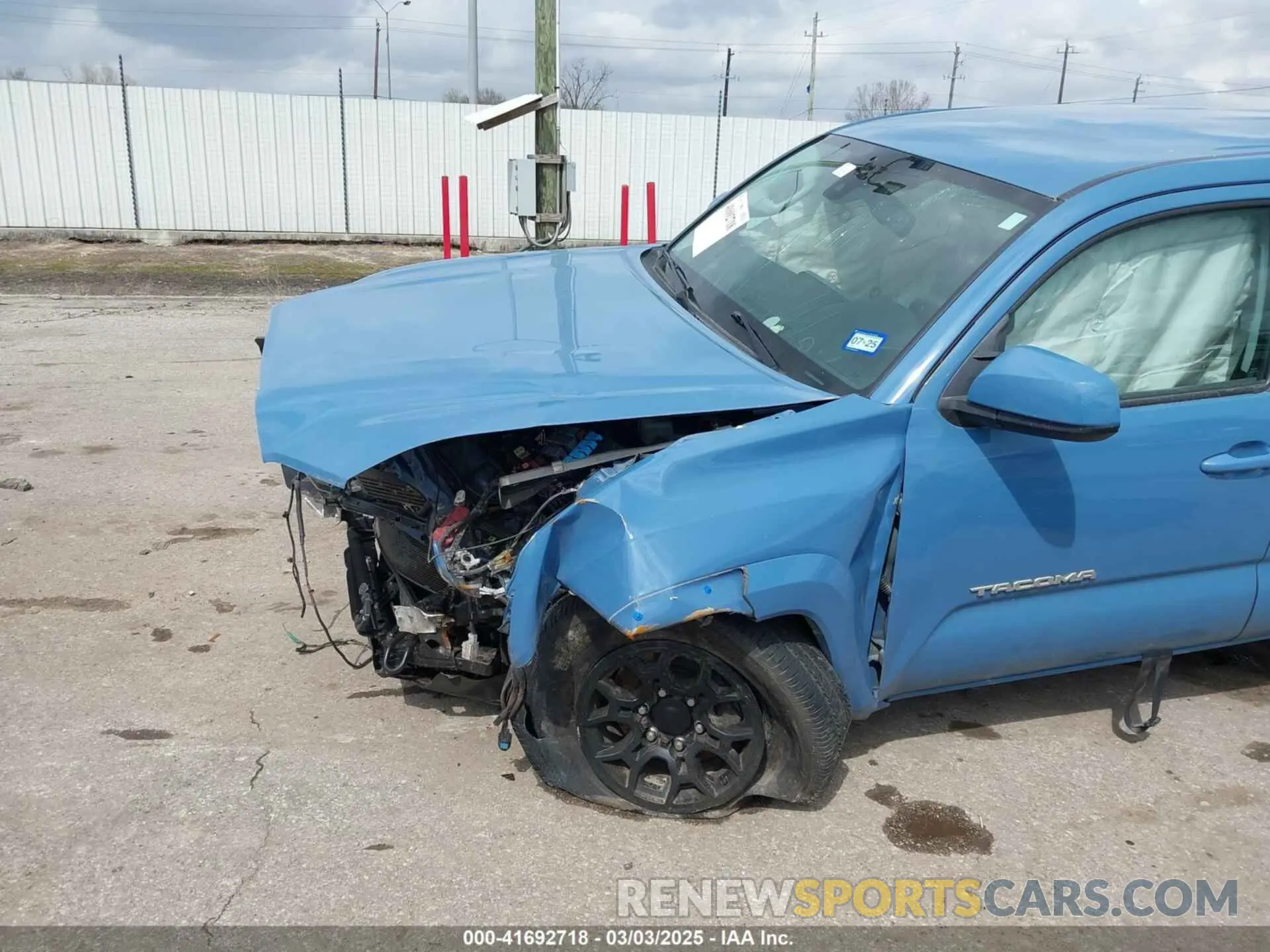 6 Photograph of a damaged car 3TMCZ5AN7KM280607 TOYOTA TACOMA 2019
