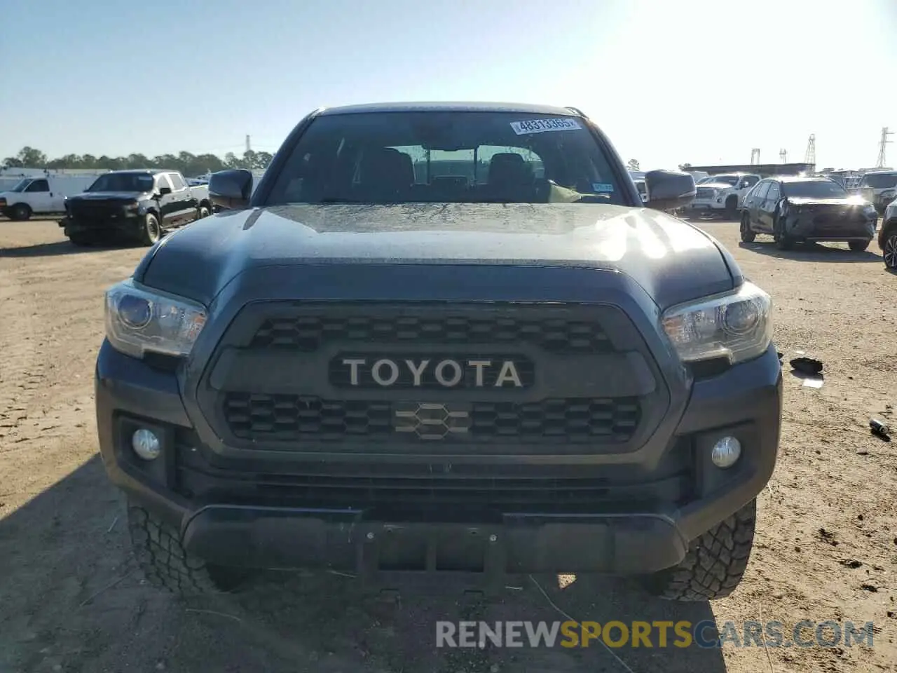 5 Photograph of a damaged car 3TMCZ5AN7KM287170 TOYOTA TACOMA 2019