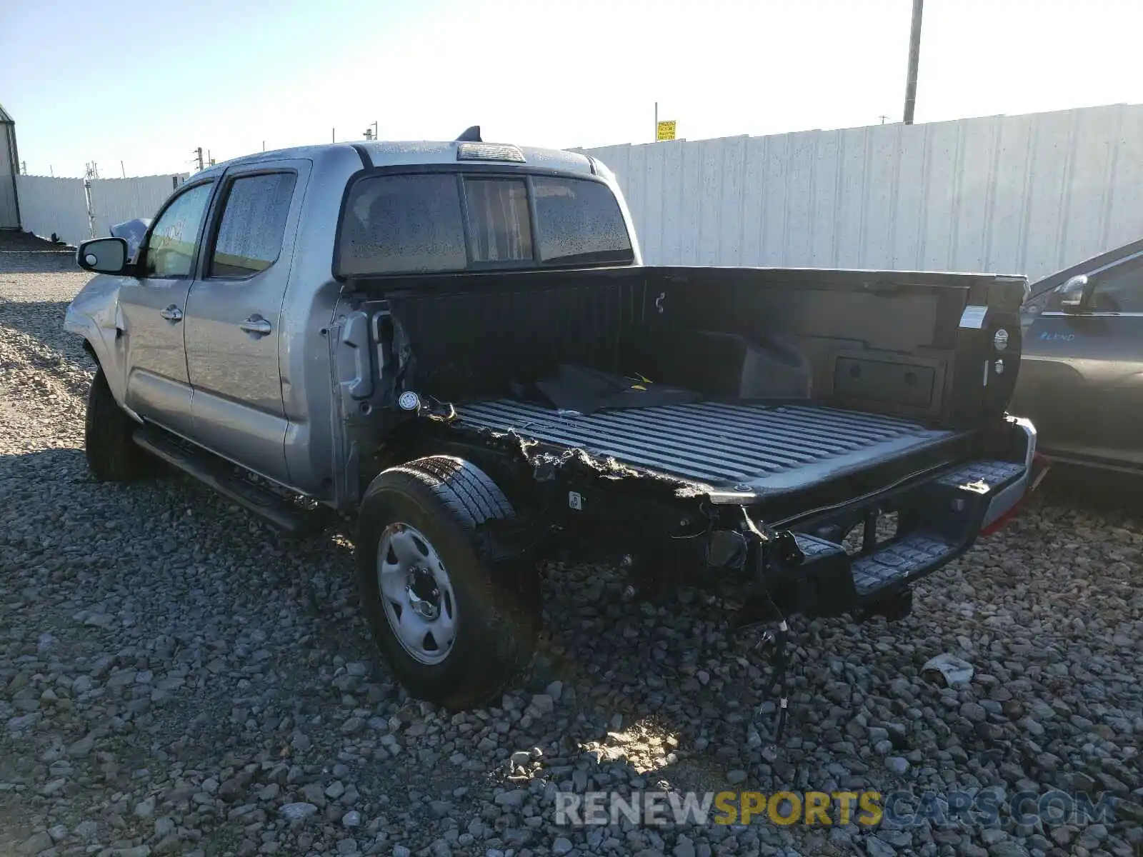 3 Photograph of a damaged car 3TMCZ5AN8KM192472 TOYOTA TACOMA 2019