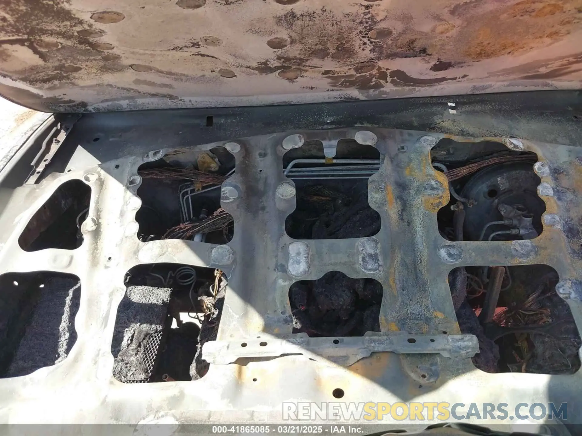 10 Photograph of a damaged car 3TMCZ5AN8KM196697 TOYOTA TACOMA 2019