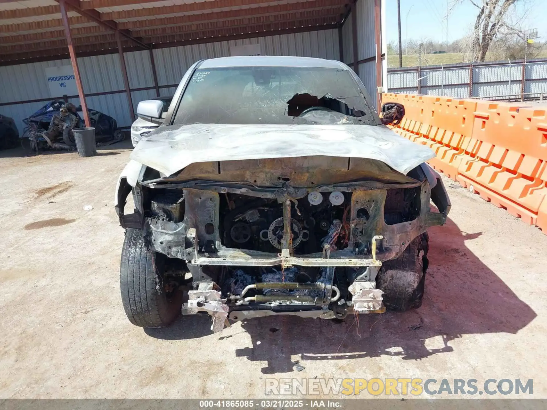 6 Photograph of a damaged car 3TMCZ5AN8KM196697 TOYOTA TACOMA 2019