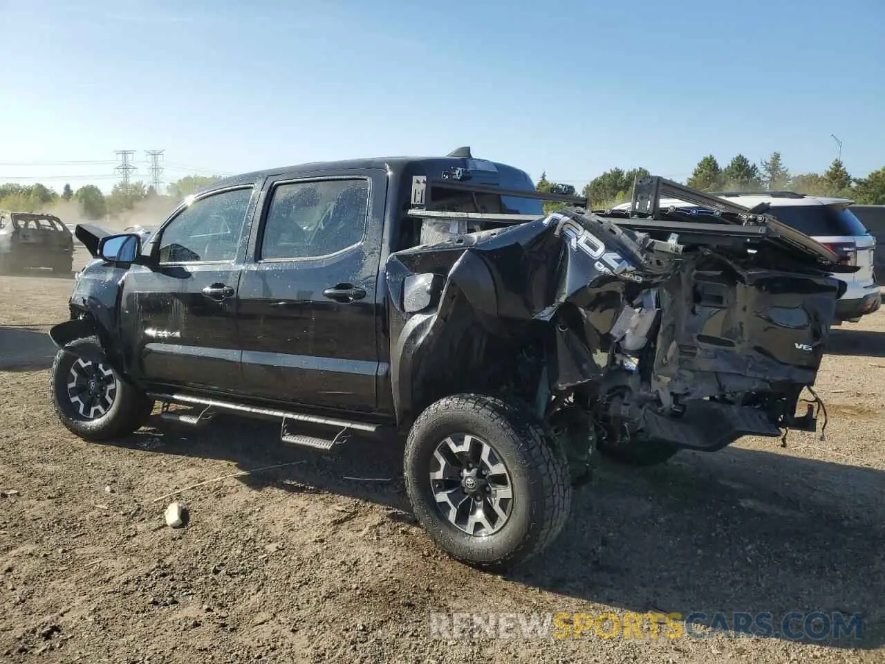 2 Photograph of a damaged car 3TMCZ5AN8KM198319 TOYOTA TACOMA 2019