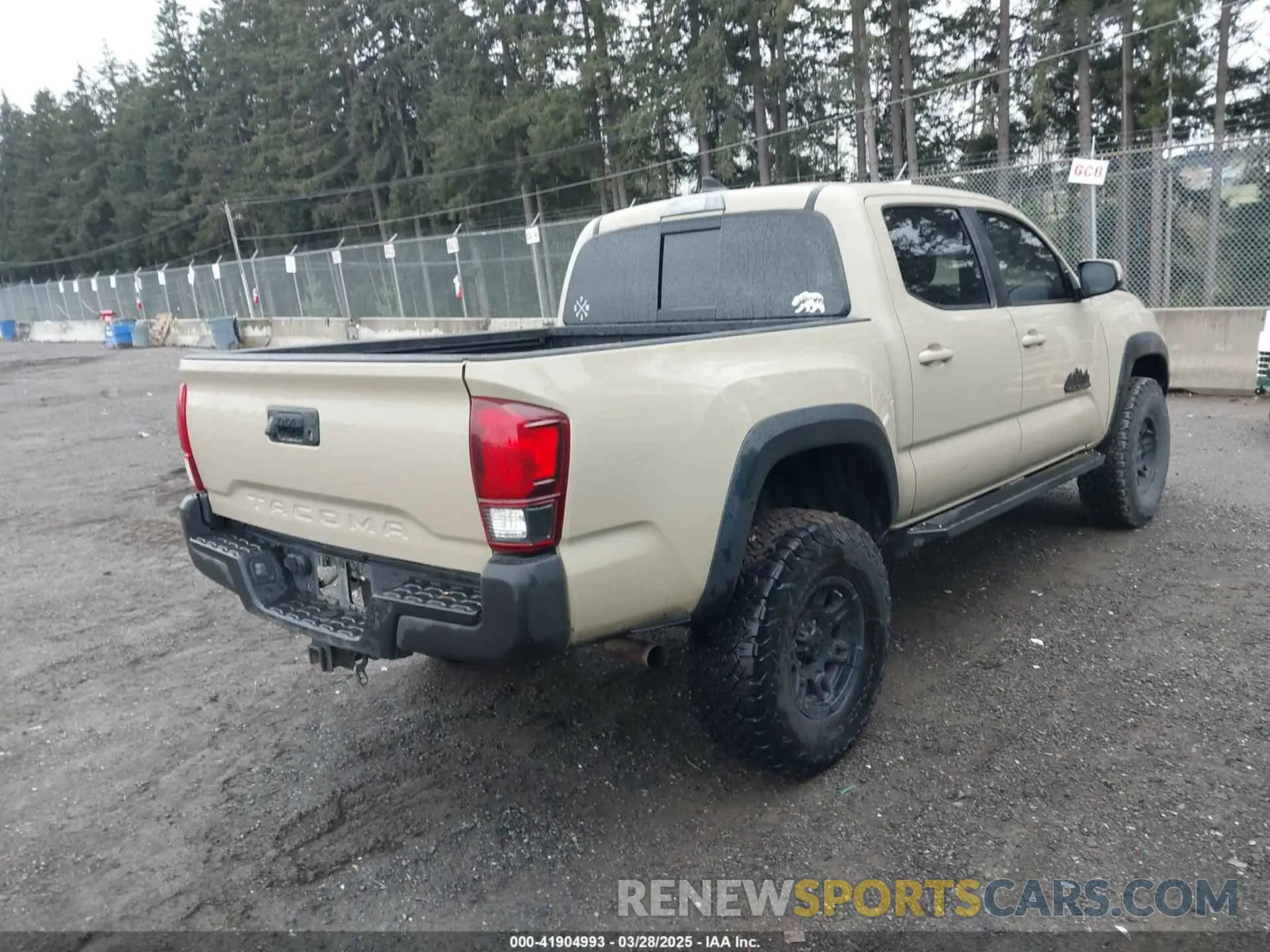 4 Photograph of a damaged car 3TMCZ5AN8KM199423 TOYOTA TACOMA 2019