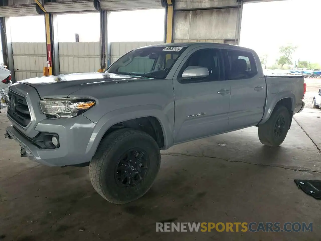 1 Photograph of a damaged car 3TMCZ5AN8KM245512 TOYOTA TACOMA 2019
