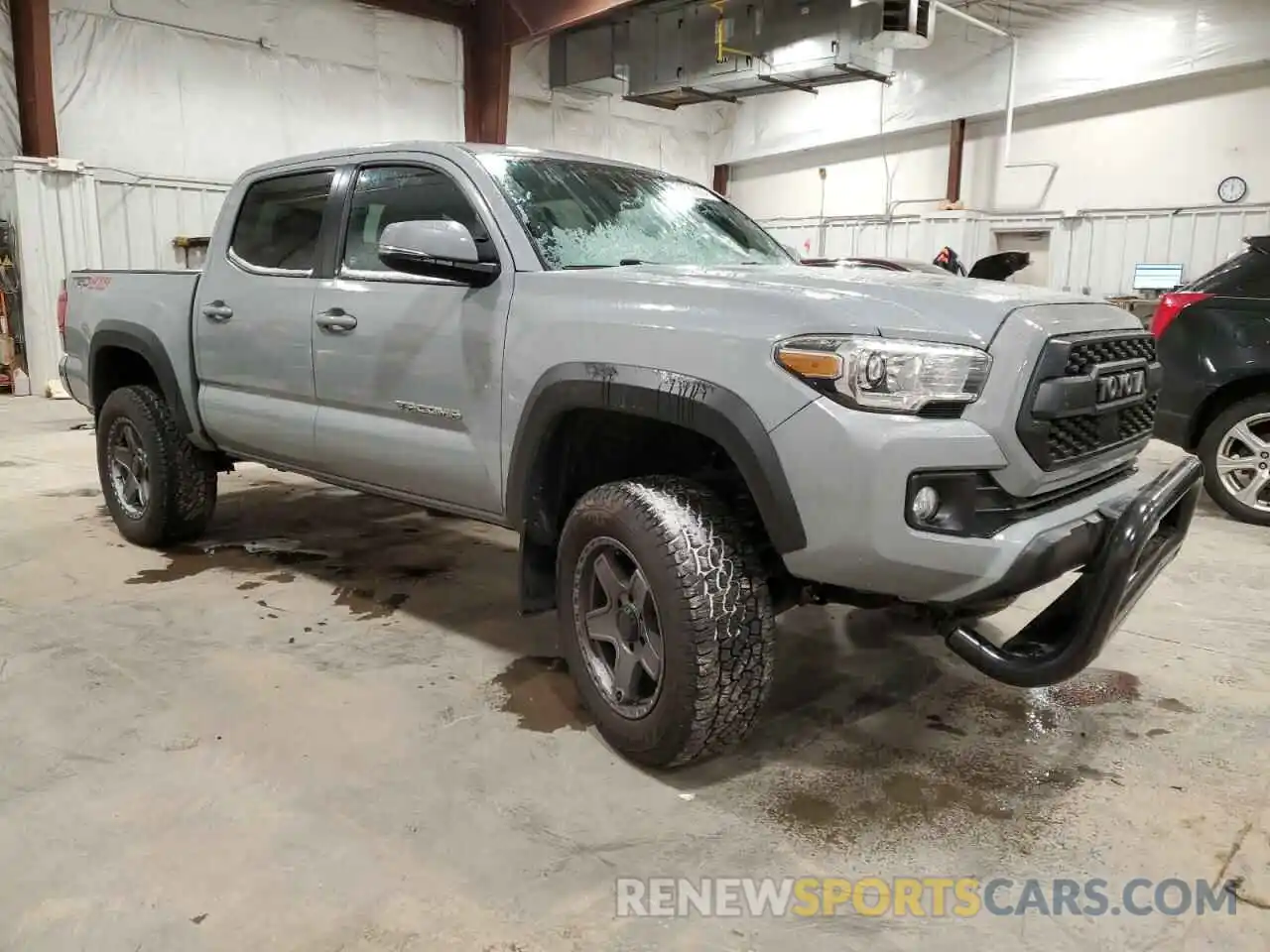 4 Photograph of a damaged car 3TMCZ5AN8KM249091 TOYOTA TACOMA 2019