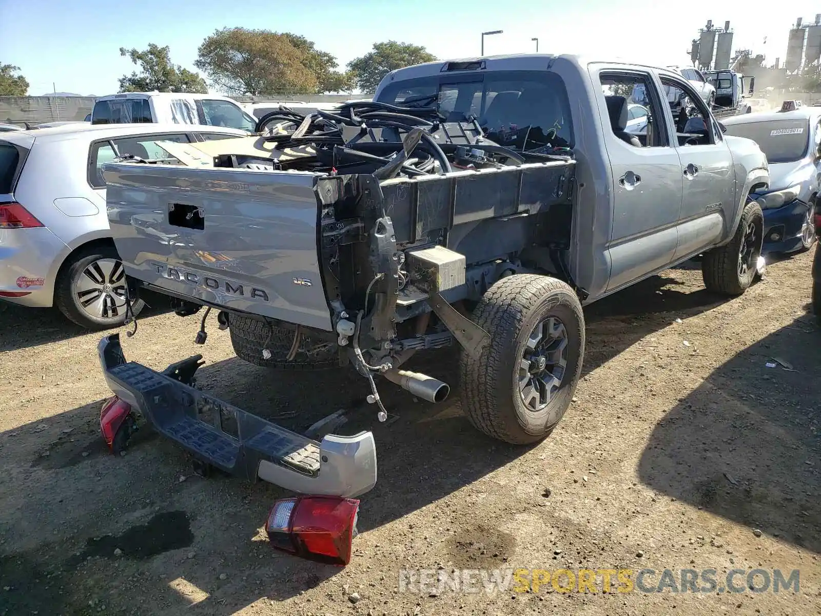 4 Photograph of a damaged car 3TMCZ5AN8KM249544 TOYOTA TACOMA 2019