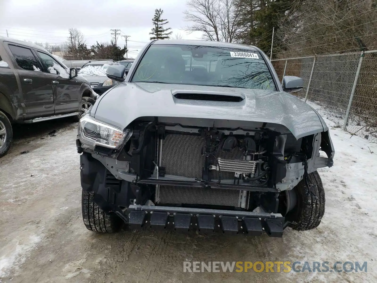 9 Photograph of a damaged car 3TMCZ5AN8KM262312 TOYOTA TACOMA 2019