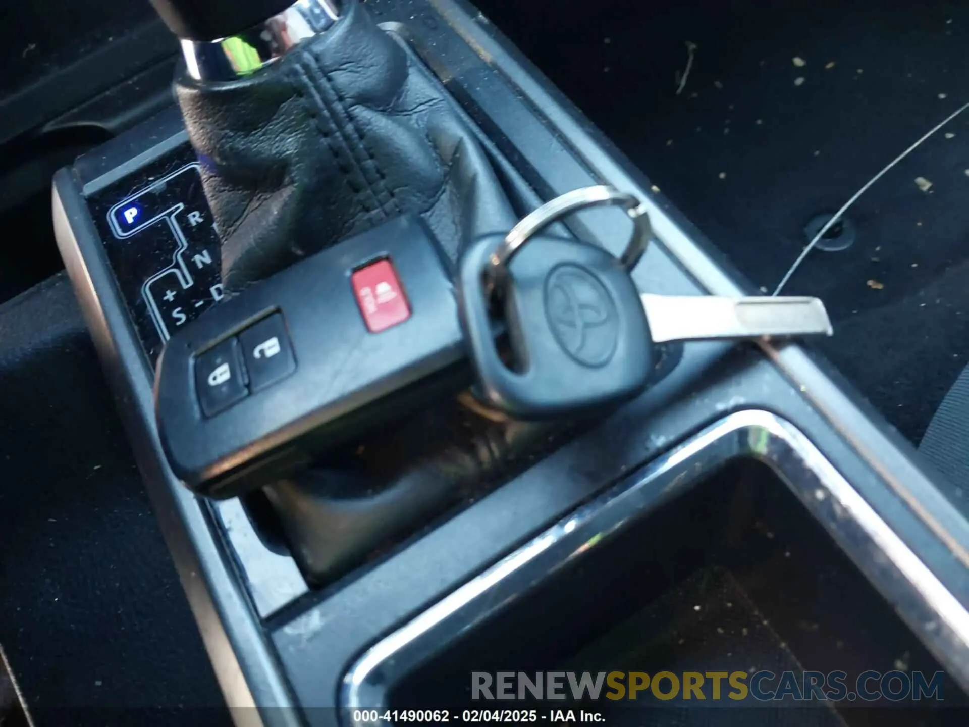 11 Photograph of a damaged car 3TMCZ5AN8KM268854 TOYOTA TACOMA 2019
