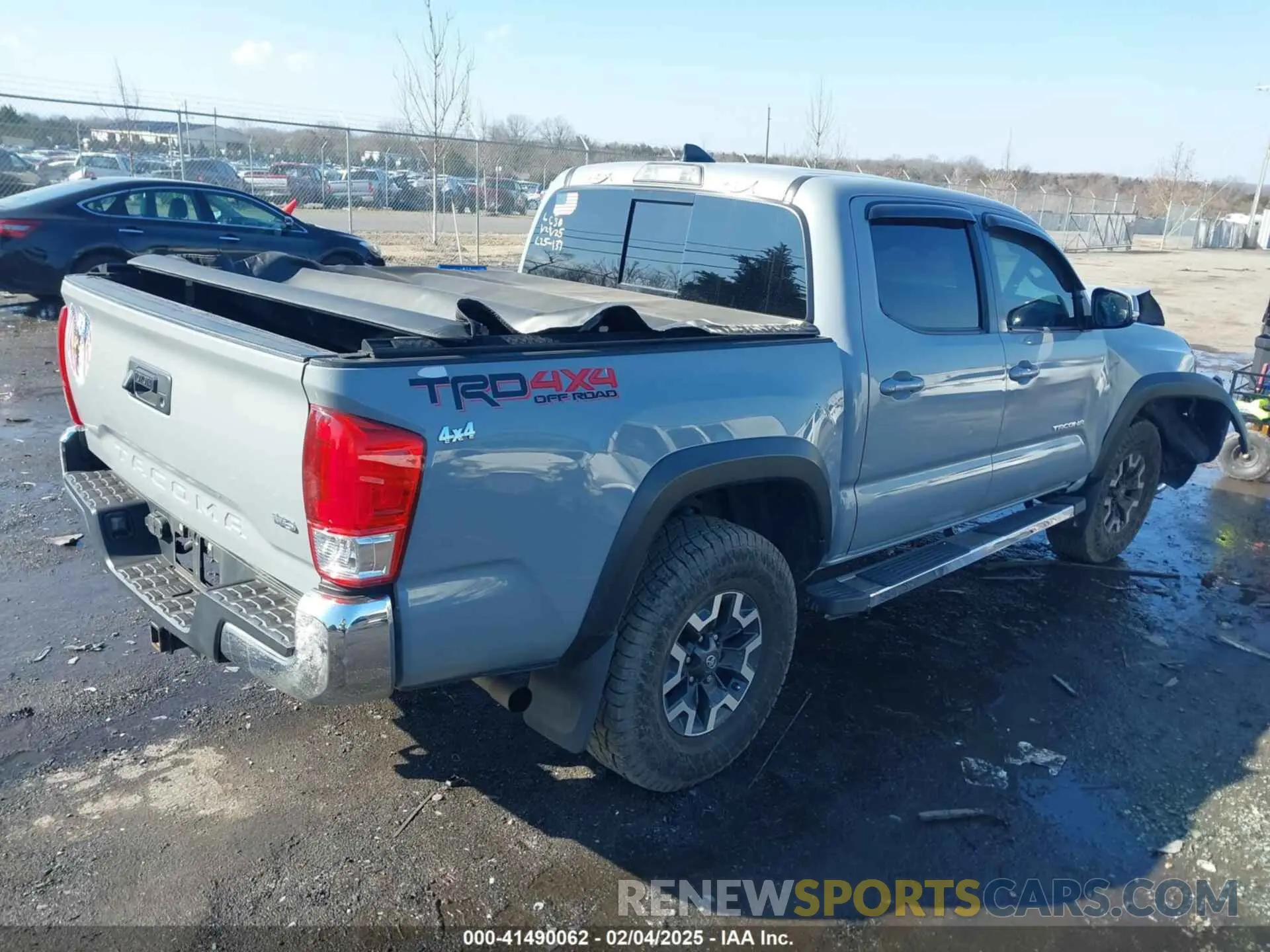4 Photograph of a damaged car 3TMCZ5AN8KM268854 TOYOTA TACOMA 2019