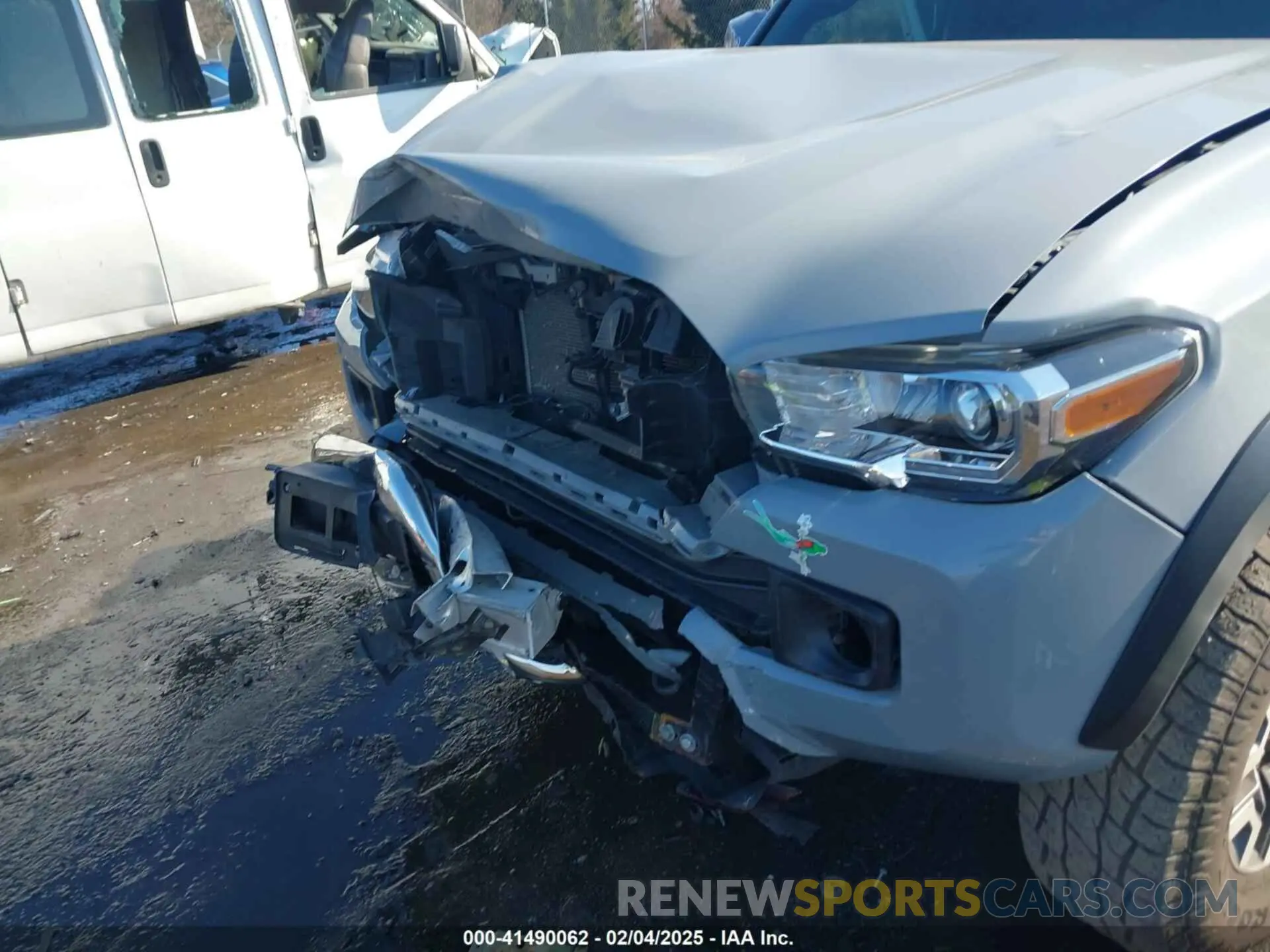 6 Photograph of a damaged car 3TMCZ5AN8KM268854 TOYOTA TACOMA 2019