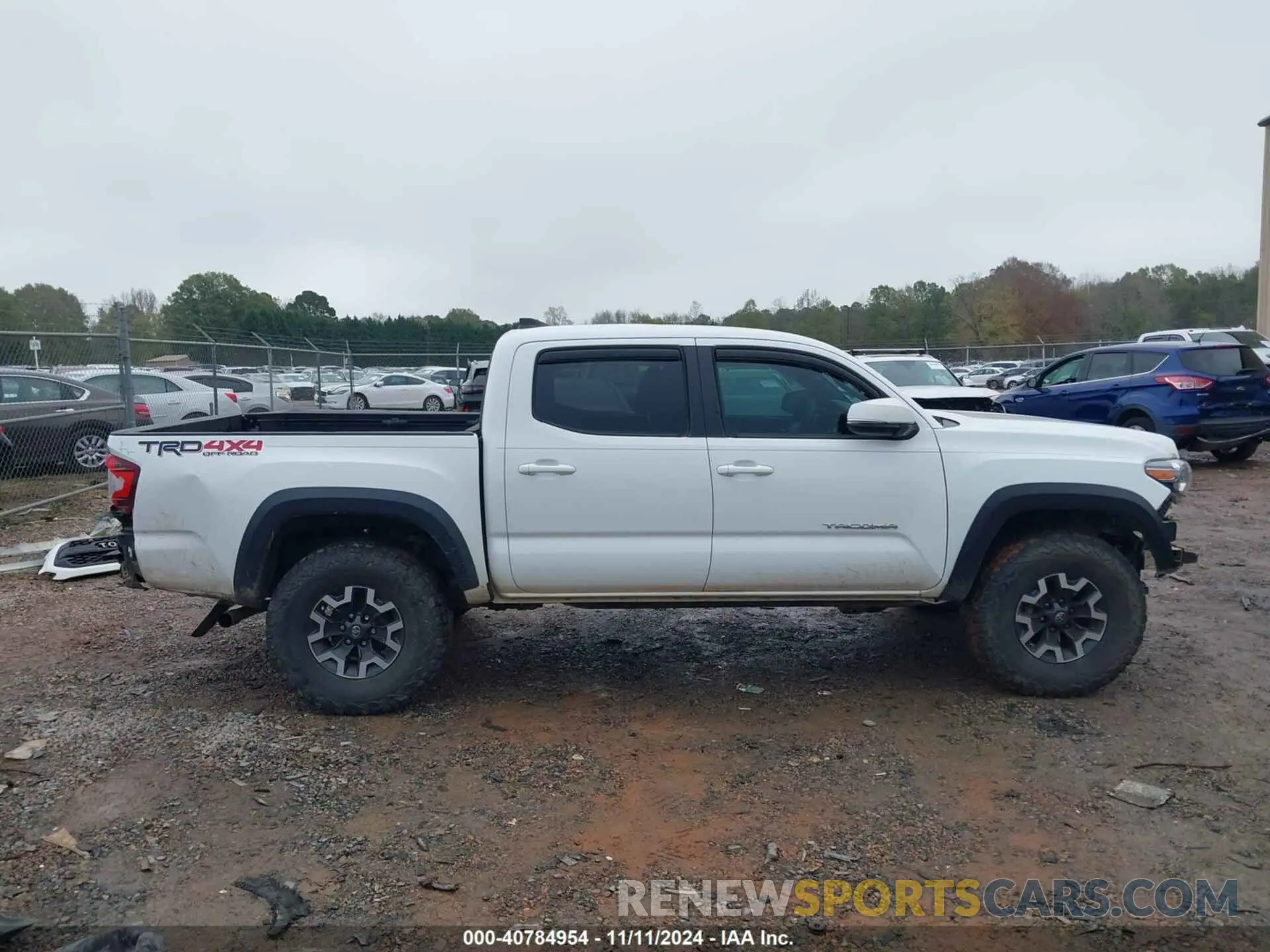 14 Photograph of a damaged car 3TMCZ5AN8KM273147 TOYOTA TACOMA 2019