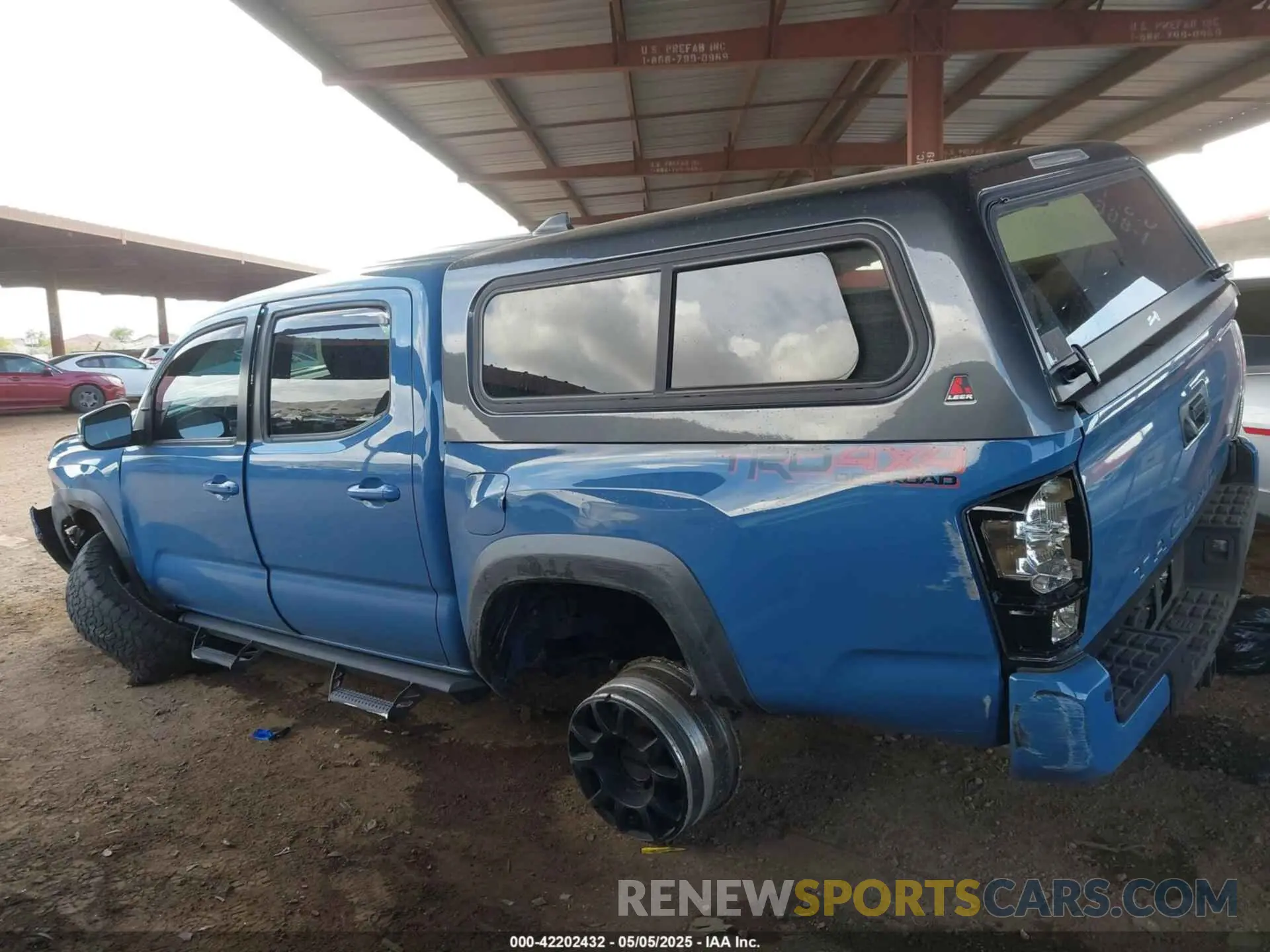 14 Photograph of a damaged car 3TMCZ5AN8KM276615 TOYOTA TACOMA 2019