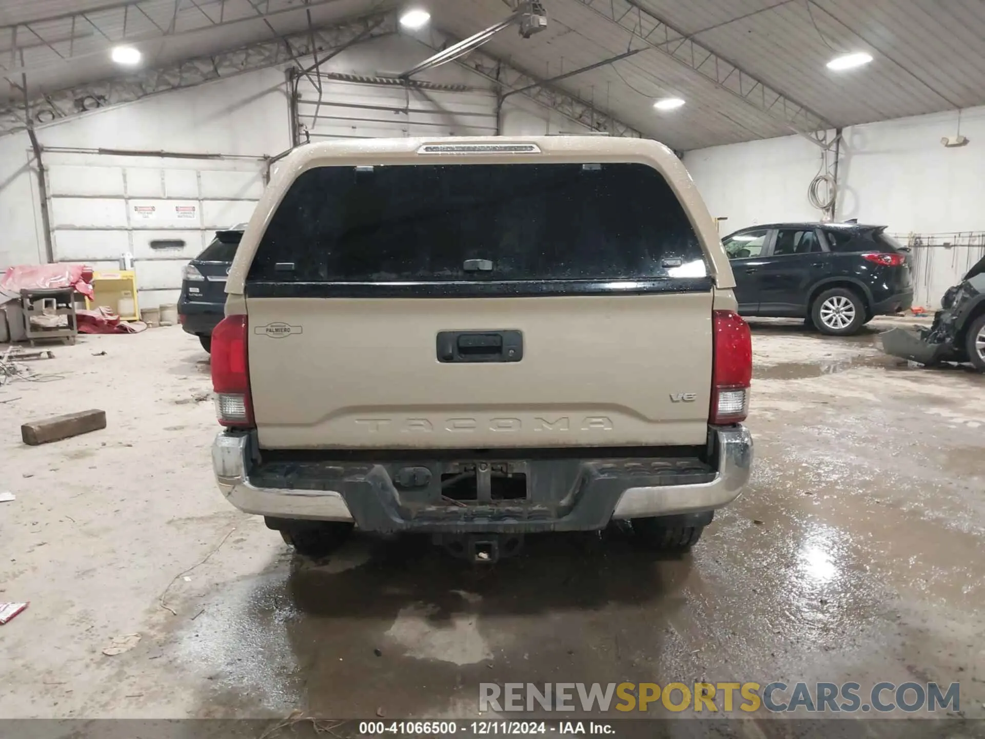 16 Photograph of a damaged car 3TMCZ5AN8KM280079 TOYOTA TACOMA 2019